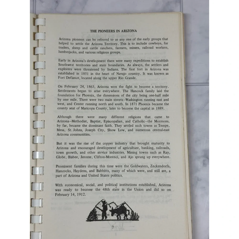 Arizona Living Through the Centuries 1976 Bicentennial Cookbook History Book
